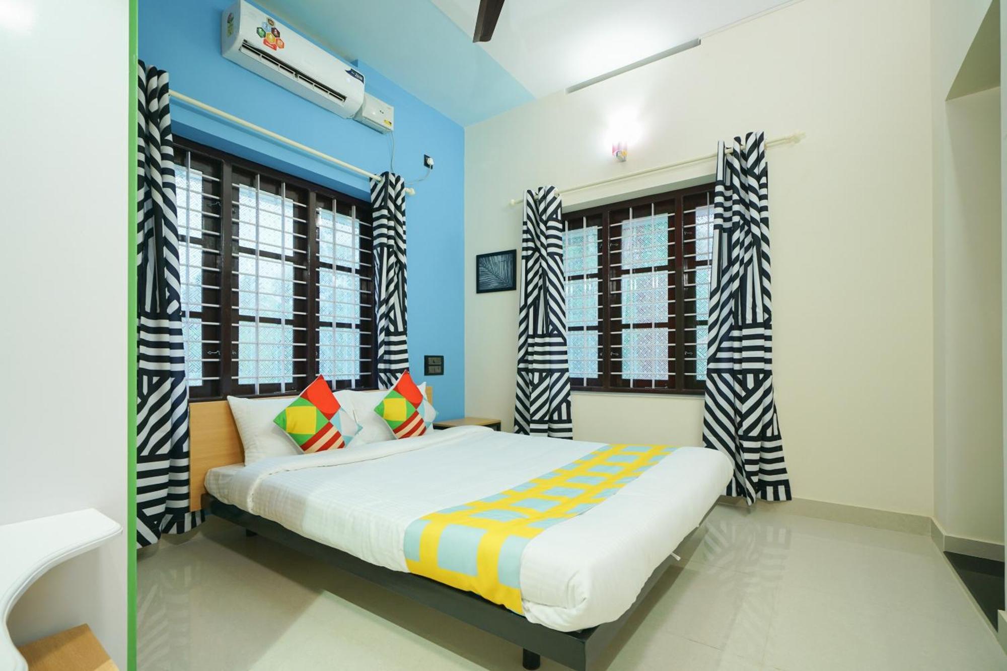 Hotel O Majestic Stays Kazhakuttam Buitenkant foto