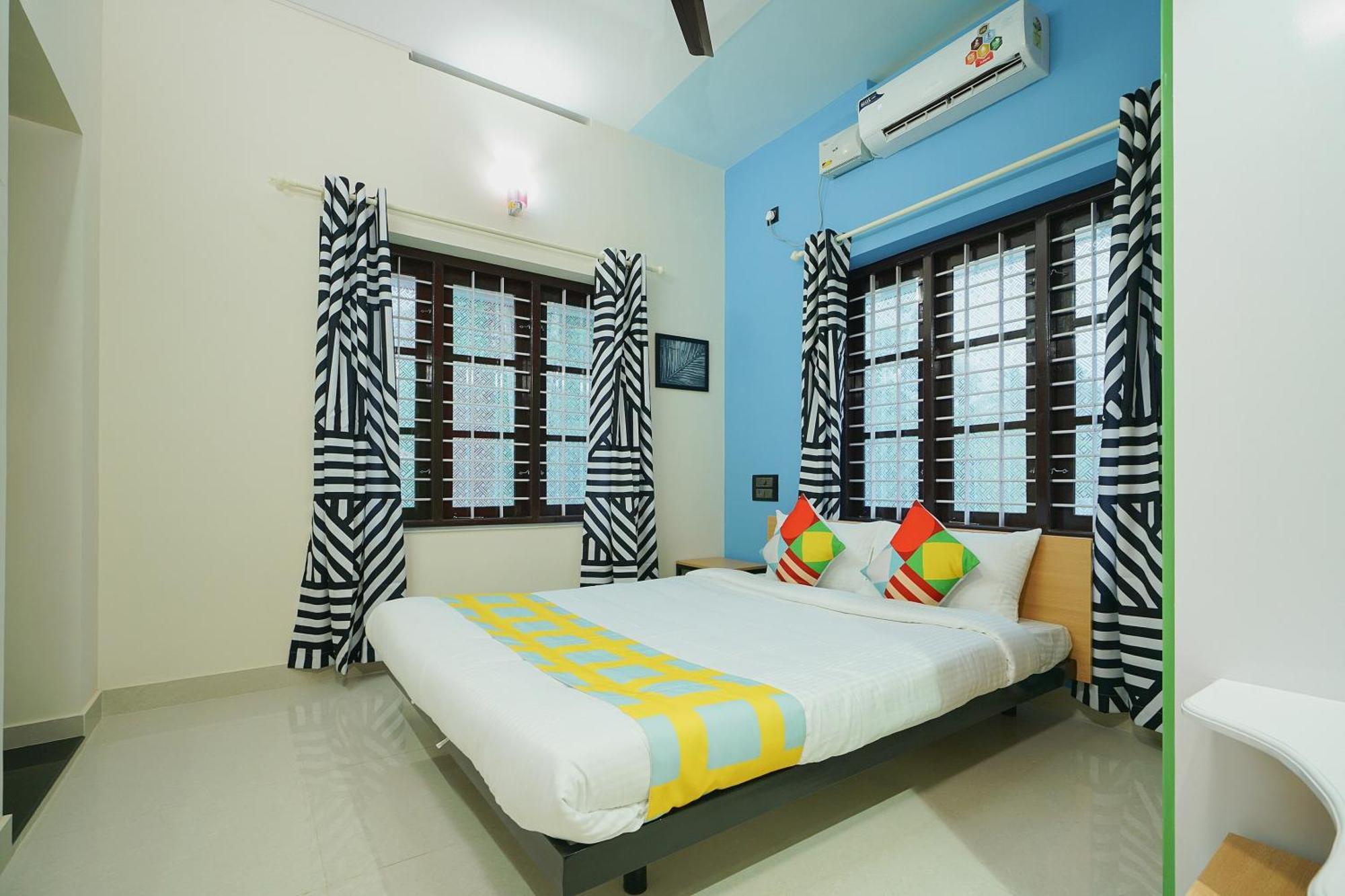 Hotel O Majestic Stays Kazhakuttam Buitenkant foto