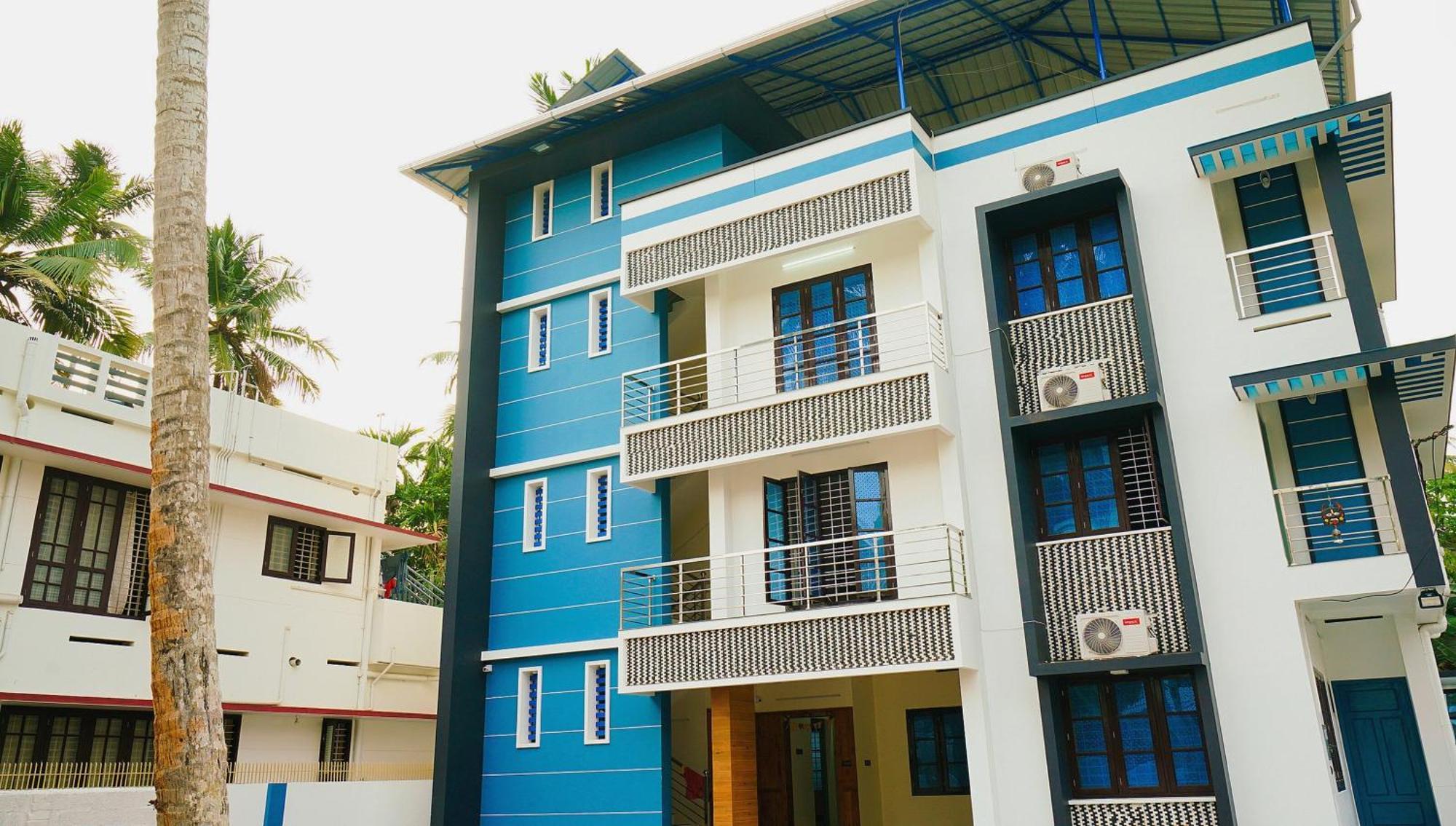 Hotel O Majestic Stays Kazhakuttam Buitenkant foto