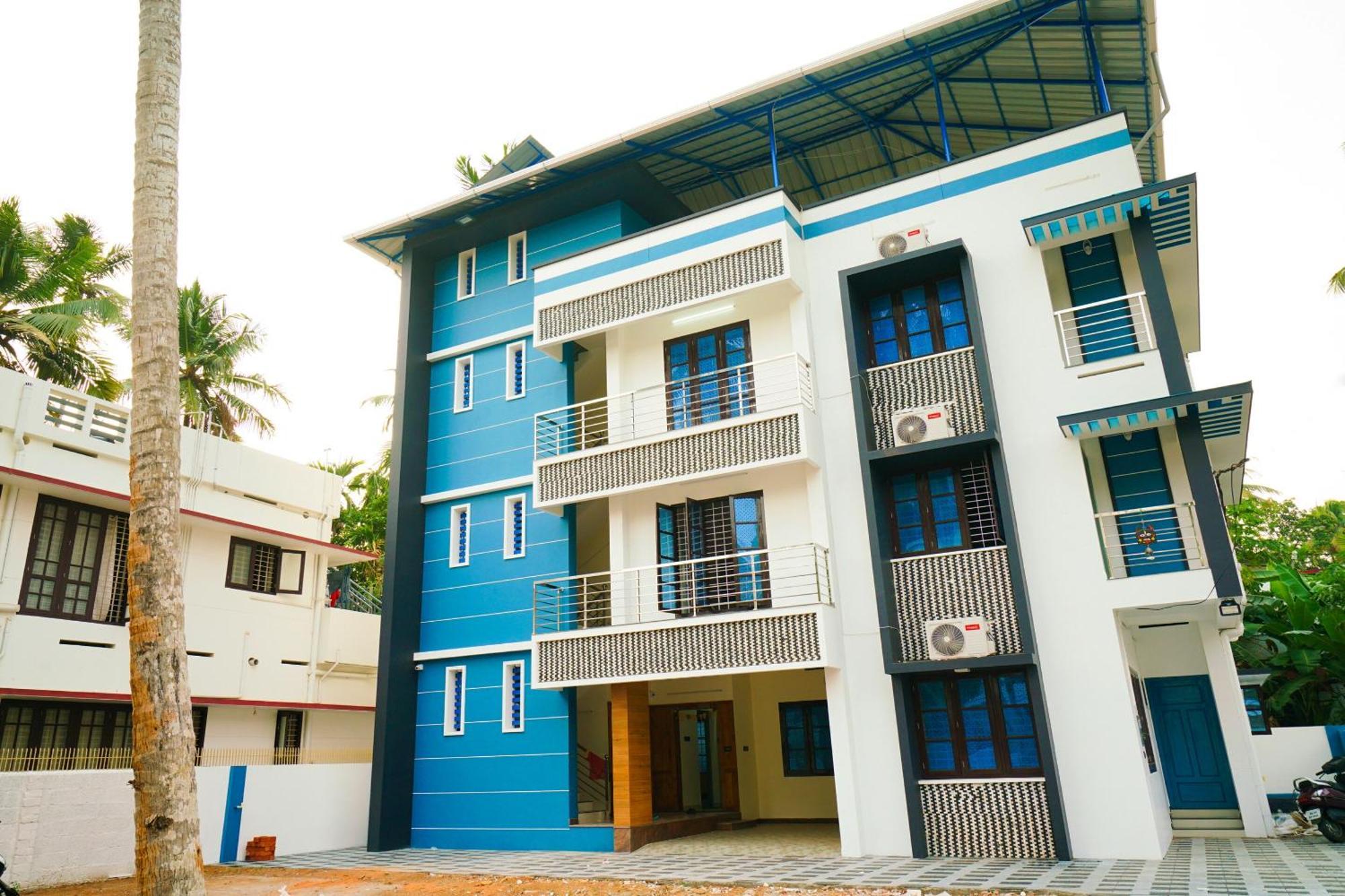 Hotel O Majestic Stays Kazhakuttam Buitenkant foto